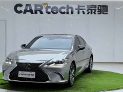 Lexus ES 2020 200 Excellence Edition - фото 1
