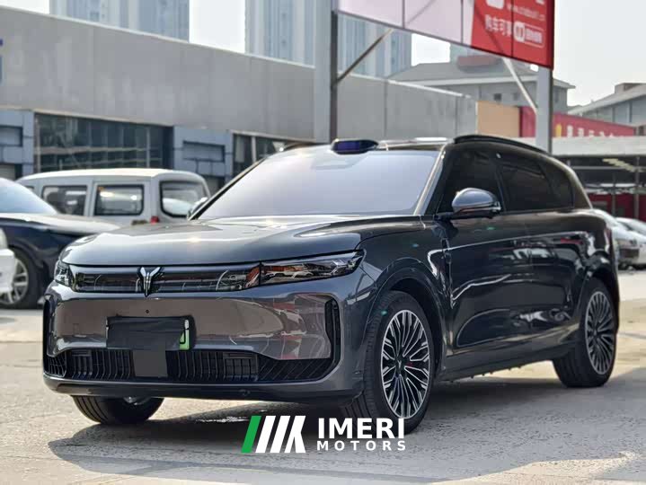 Voyah Lantu FREE rear-wheel drive Qiankun version - автомобиль из Китая