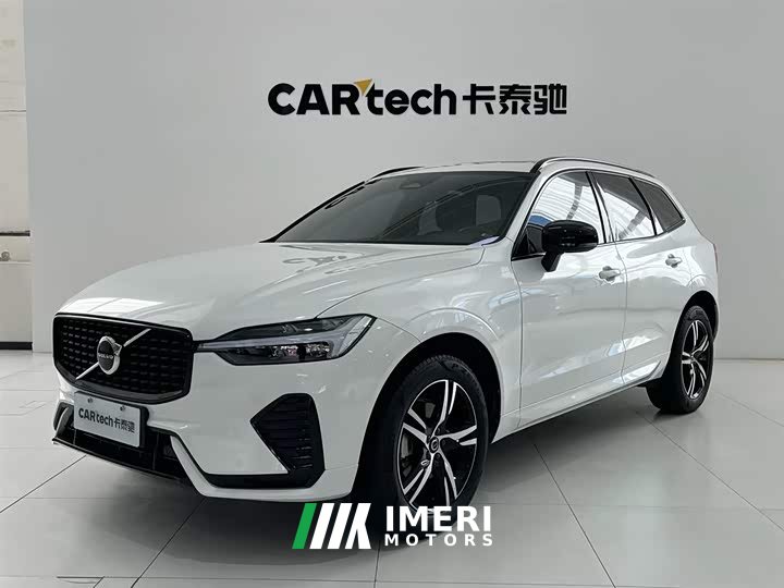 Volvo XC60 B5 four-wheel drive Zhiyuan Sport Edition - автомобиль из Китая