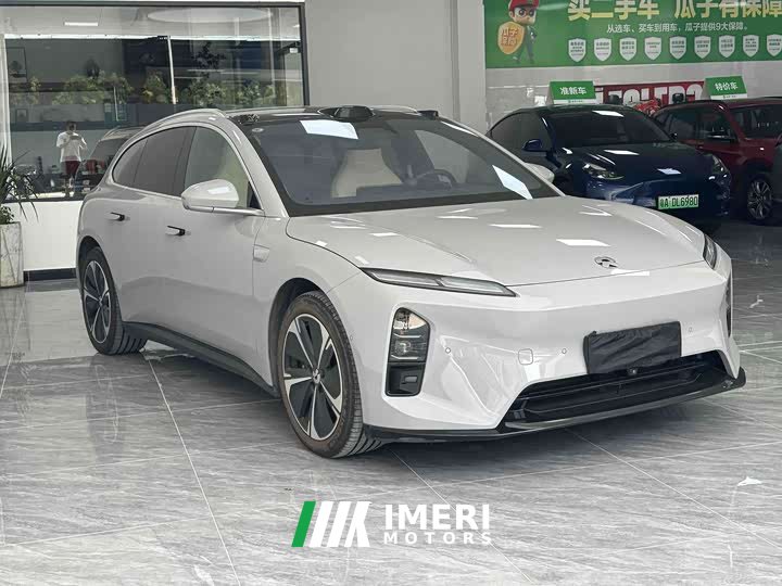 Nio ET5T 75kWh Touring - автомобиль из Китая