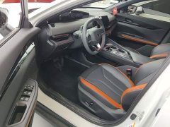 Changan UNI-V 1.5T Edition - фото 16