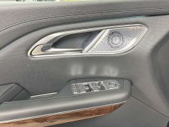 Hongqi HQ9 PHEV 2.0T four-wheel drive luxury version - фото 3