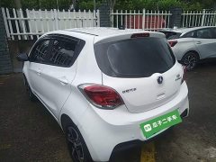 BYD E-Star Edition - фото 5