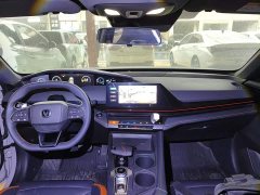 Changan UNI-V 1.5T Premium Version - фото 10