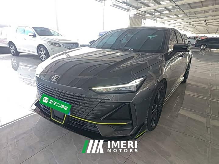 Changan UNI-V 1.5T Edition - автомобиль из Китая