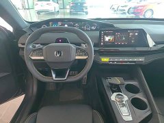 Changan UNI-V 1.5T Edition - фото 11