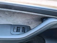 Tesla Model Y rear-wheel drive version - фото 12