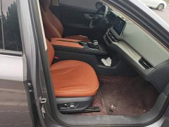 Hongqi E-QM5 610km PLUS - фото 8