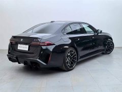 BMW M5 - фото 4