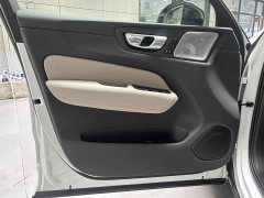 Volvo XC60 B5 AWD Edition - фото 17