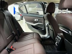 BMW 3 325Li M - фото 7