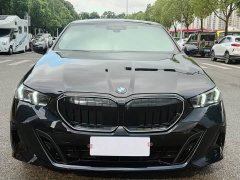 BMW 5 530i Deluxe Version M - фото 2