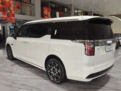 Zeekr 009 EditionAWD 108kWh - фото 6