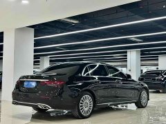Mercedes-Benz E 300 L Luxury Version - фото 10