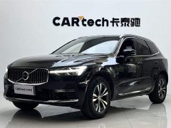 Volvo XC60 B5 AWD Luxury Edition - фото 1
