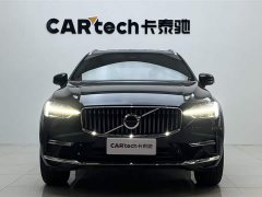 Volvo XC60 B5 AWD Luxury Edition - фото 2