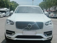 Volvo XC90 B6 Luxury Edition 7 - фото 2
