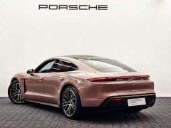 Porsche Taycan - фото 7