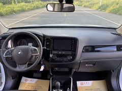 2.0L 2WD Edition 5 - фото 14