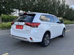 2.0L 2WD Edition 5 - фото 5