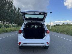 2.0L 2WD Edition 5 - фото 7