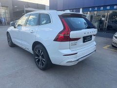Volvo XC60 B5 AWDLuxury Edition - фото 11