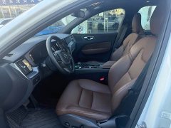 Volvo XC60 B5 AWDLuxury Edition - фото 14