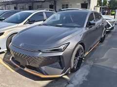 Changan UNI-V 1.5T Premium Version - фото 1