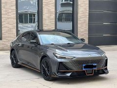 Changan UNI-V 1.5T Edition - фото 1