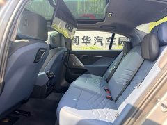 BMW 5 530Li Deluxe Version Luxury - фото 6