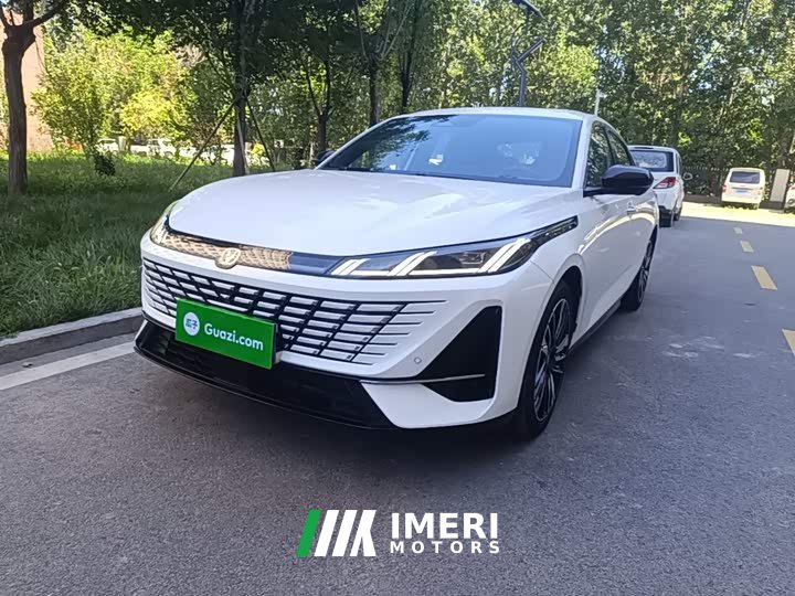 Changan 1.5T 500Bar Smart Version - автомобиль из Китая