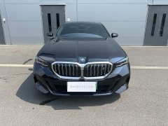 BMW i5 eDrive 40L M - фото 2