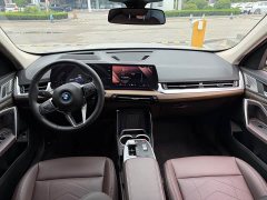 BMW iX1 xDrive30L X - фото 8