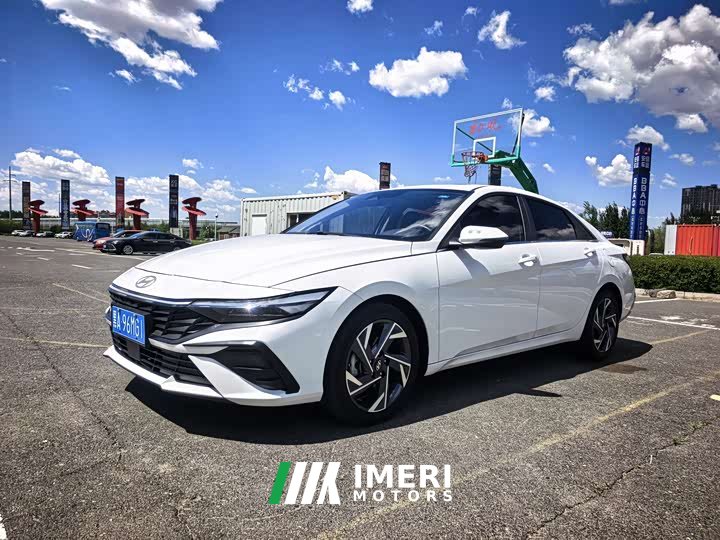 Lexus Elantra 1.5L CVT LUX - автомобиль из Китая