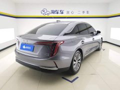 Hongqi E-QM5 610km PLUS - фото 3