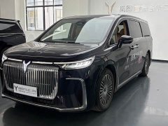 Voyah PHEV AWDFlagship Edition - фото 1