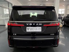 Voyah PHEV AWDFlagship Edition - фото 12