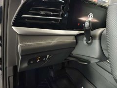 Volkswagen Pro 380TSI Edition - фото 11