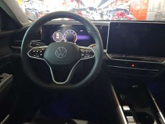 Volkswagen Pro 380TSI Edition - фото 15