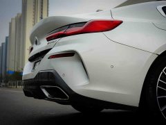 BMW 8 Series 840i Four-Door Coupe M Sports Package - фото 10