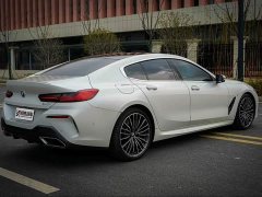 BMW 8 Series 840i Four-Door Coupe M Sports Package - фото 3