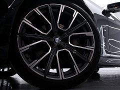 BMW 7 Series 2021 740Li Leading M Sports Package - фото 16
