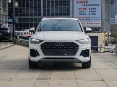 Audi Q5L 40T luxury and dynamic - фото 2
