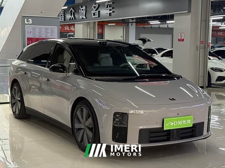 Li Auto i6 AWD Edition