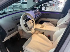Li Auto i6 AWD Edition - фото 4
