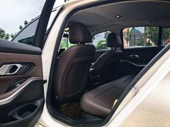 BMW 3 Series 320i M Sports Package - фото 11