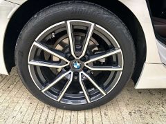 BMW 3 Series 320i M Sports Package - фото 17