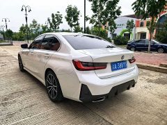 BMW 3 Series 320i M Sports Package - фото 4