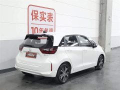 Honda Fit 1.5L CVT Trendy Sunroof Edition - фото 2