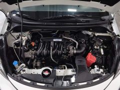 Honda Fit 1.5L CVT Trendy Sunroof Edition - фото 6